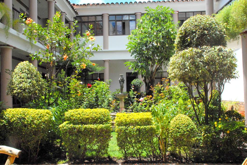 Hotel Independencia Sucre Exteriör bild
