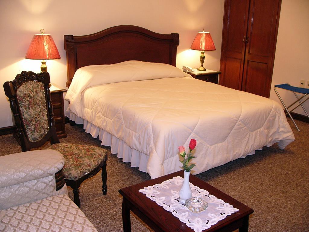 Hotel Independencia Sucre Rum bild